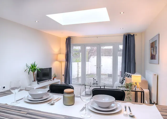 351a Fishponds Road Apartamento *