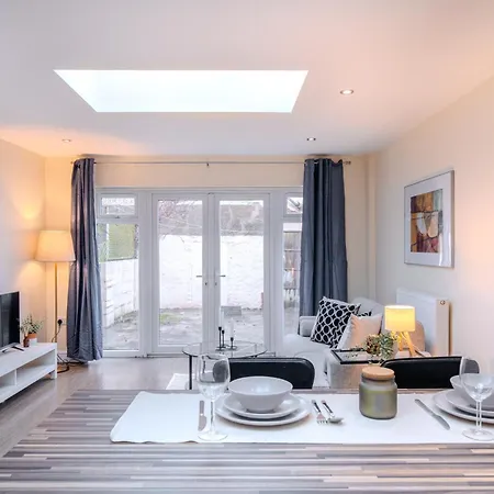Apartamento 351a Fishponds Road *