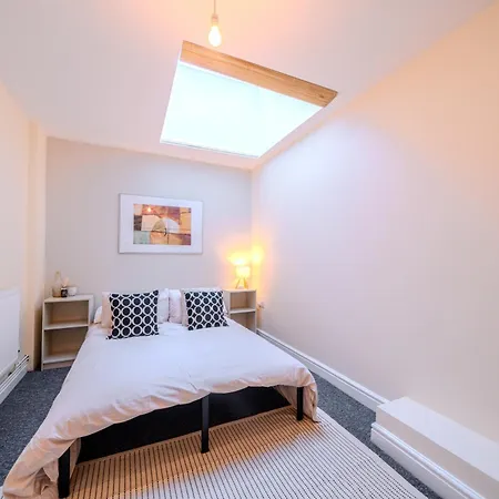 351a Fishponds Road