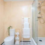 351a Fishponds Road بريستول