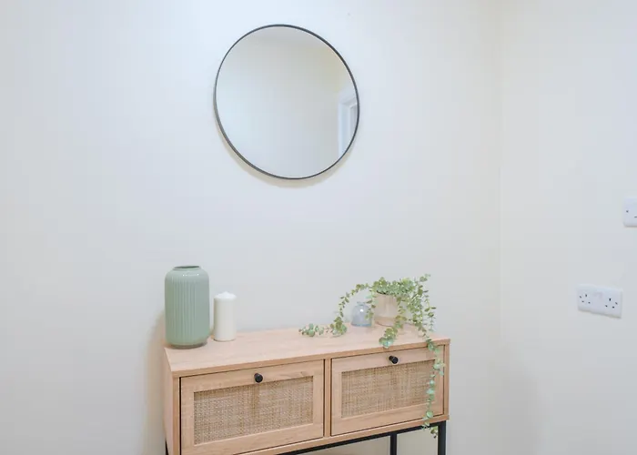 351a Fishponds Road Бристоль